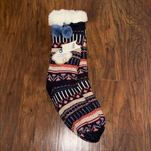 NWT Fuzzy Babba Women's Cozy Knit Socks - Navy and Red